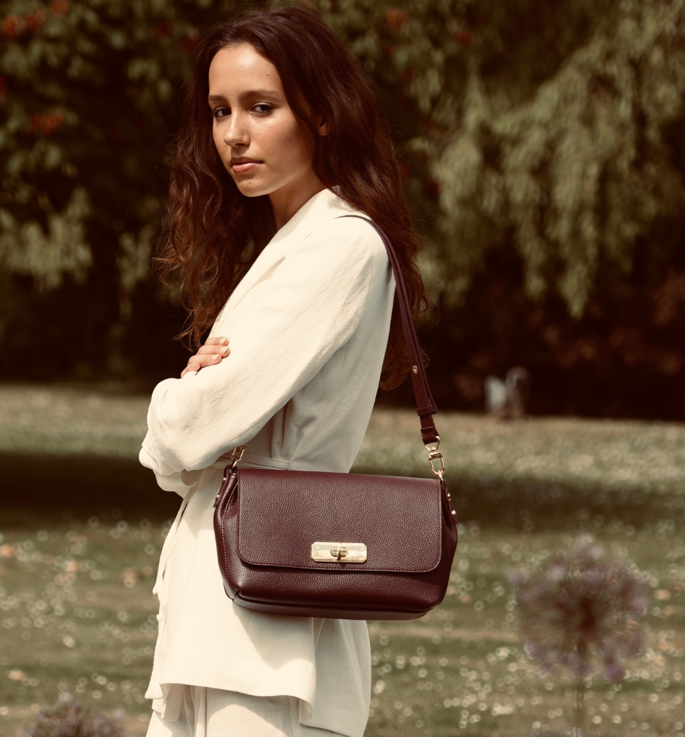 Apatchy London The Maisie Maxi Leather Bag