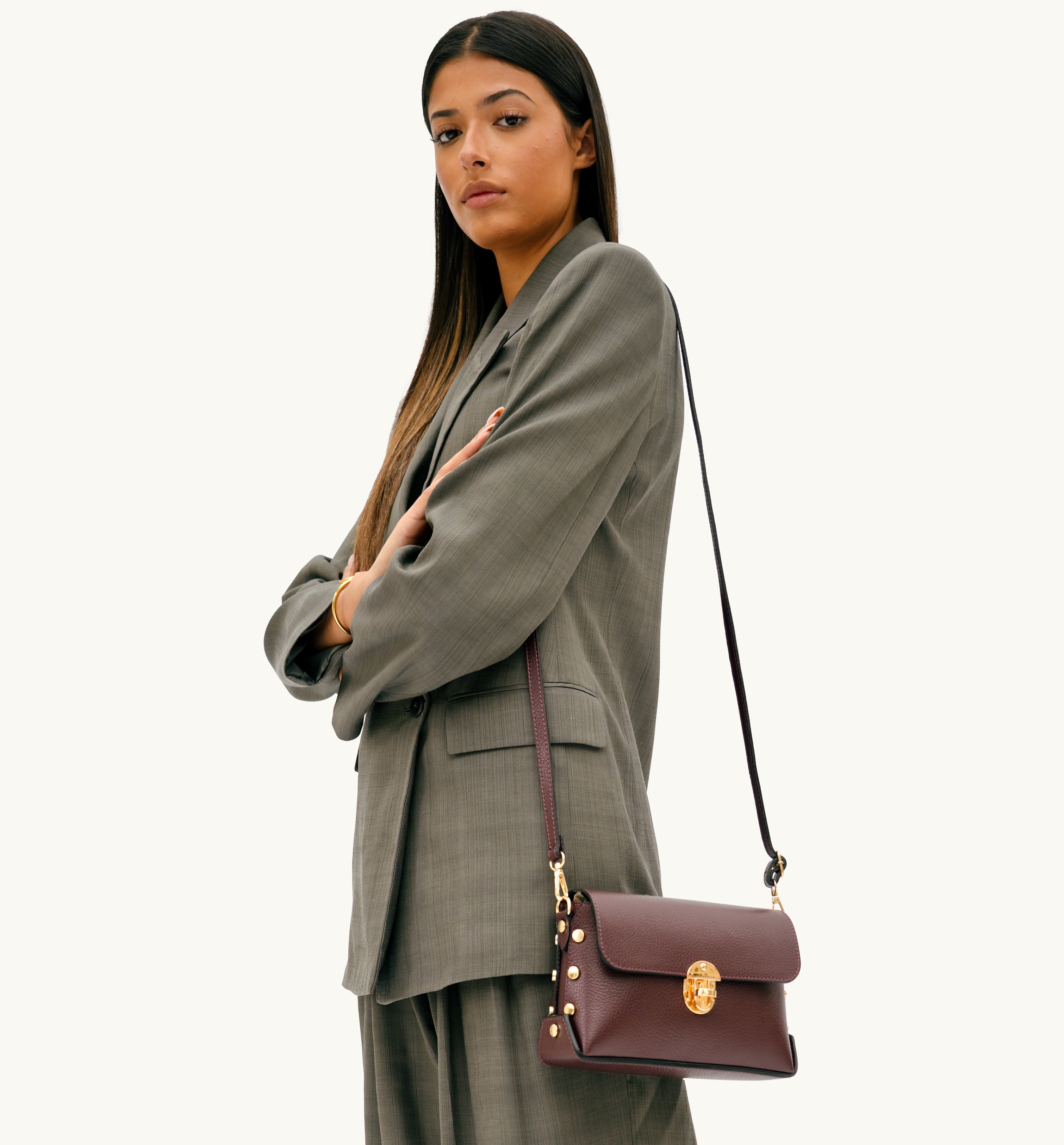 Apatchy London The Bloxsome Burgundy Leather Crossbody Bag With Gold Chain Strap