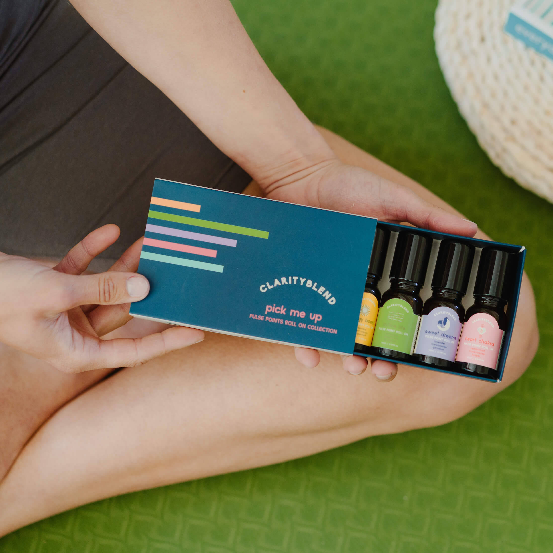 Clarity Blend The Pick Me Up Aromatherapy Roll On Set