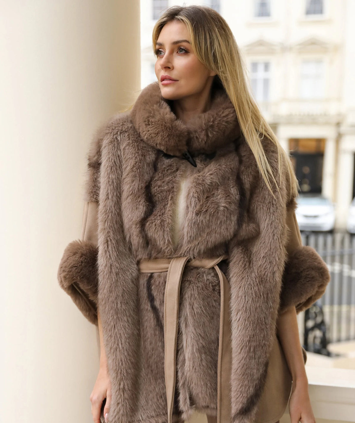 Clara - Leopard Print Faux Fur Shawl