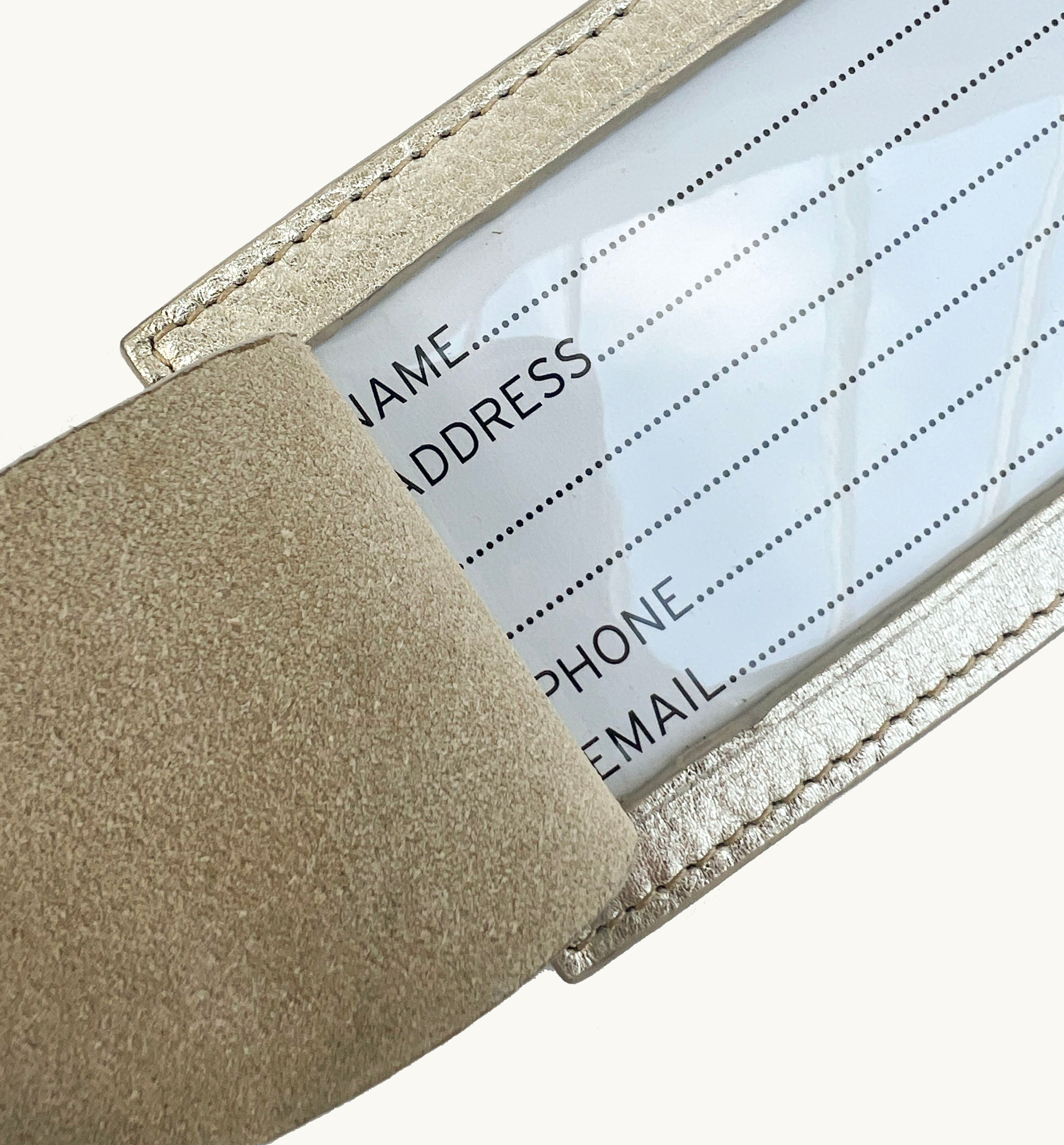 Apatchy London Gold Leather Luggage Tag and AirTag Gift Set