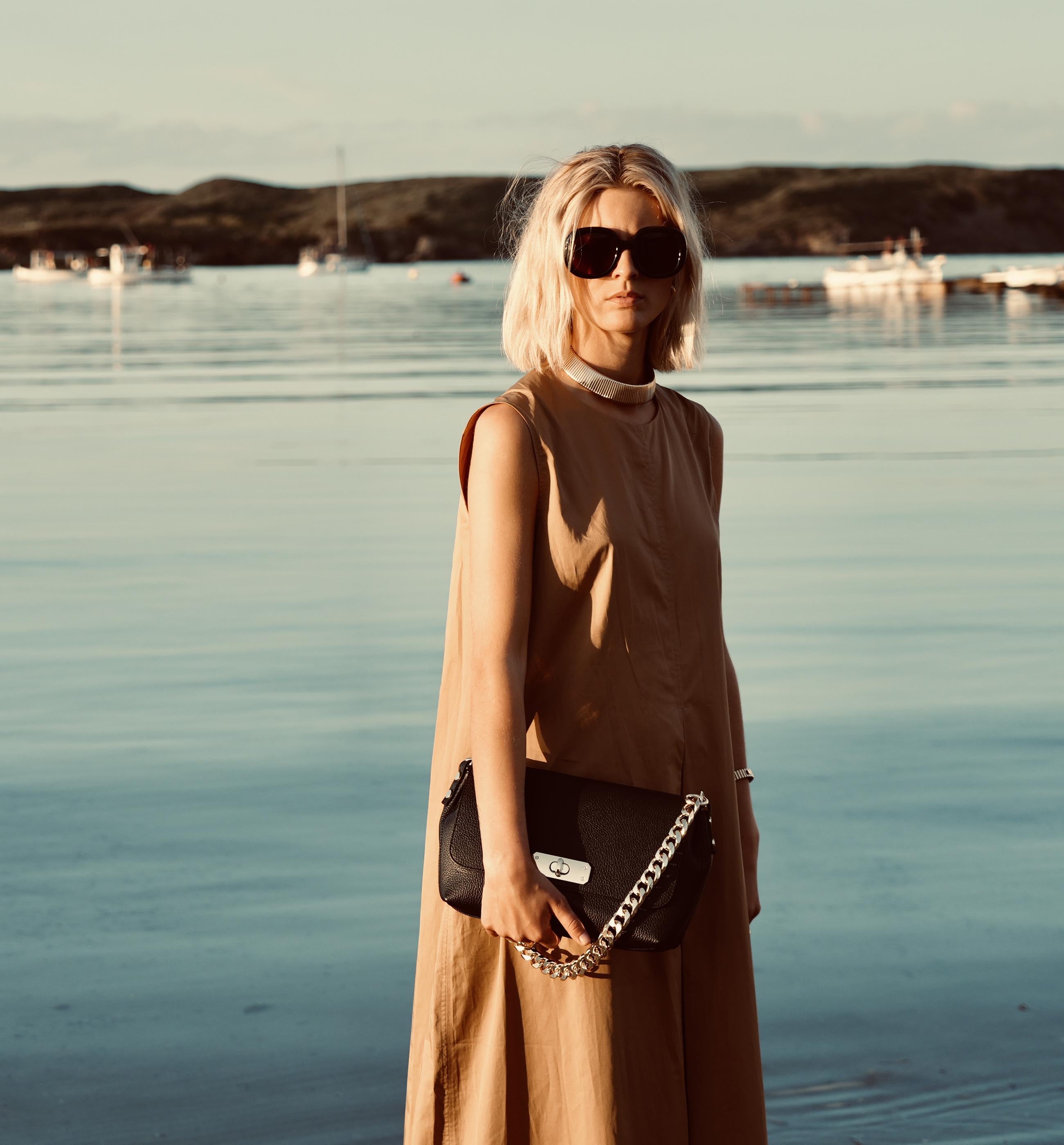 Apatchy London The Maisie Maxi Black Leather Bag