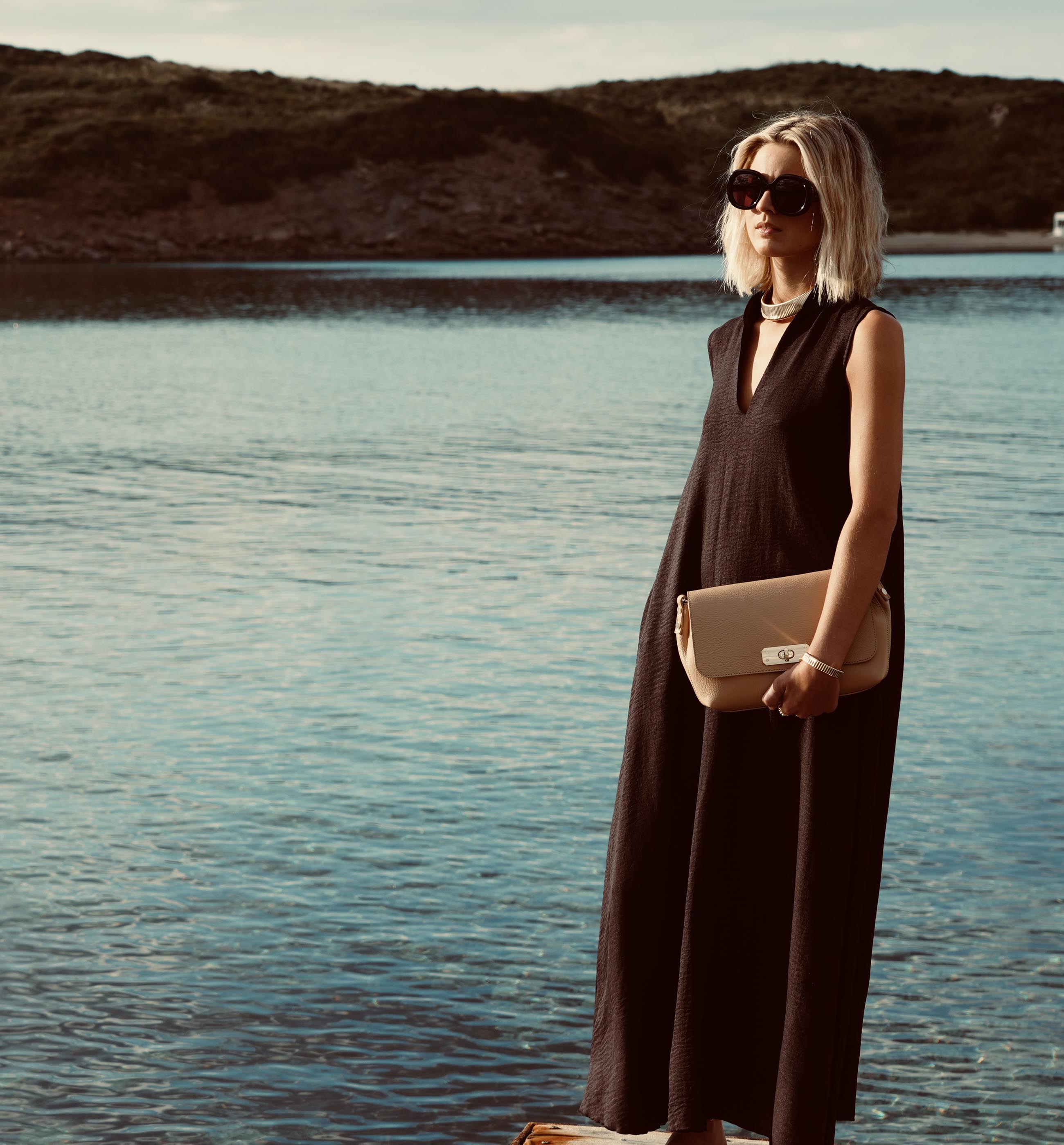 Apatchy London The Maisie Maxi Leather Bag