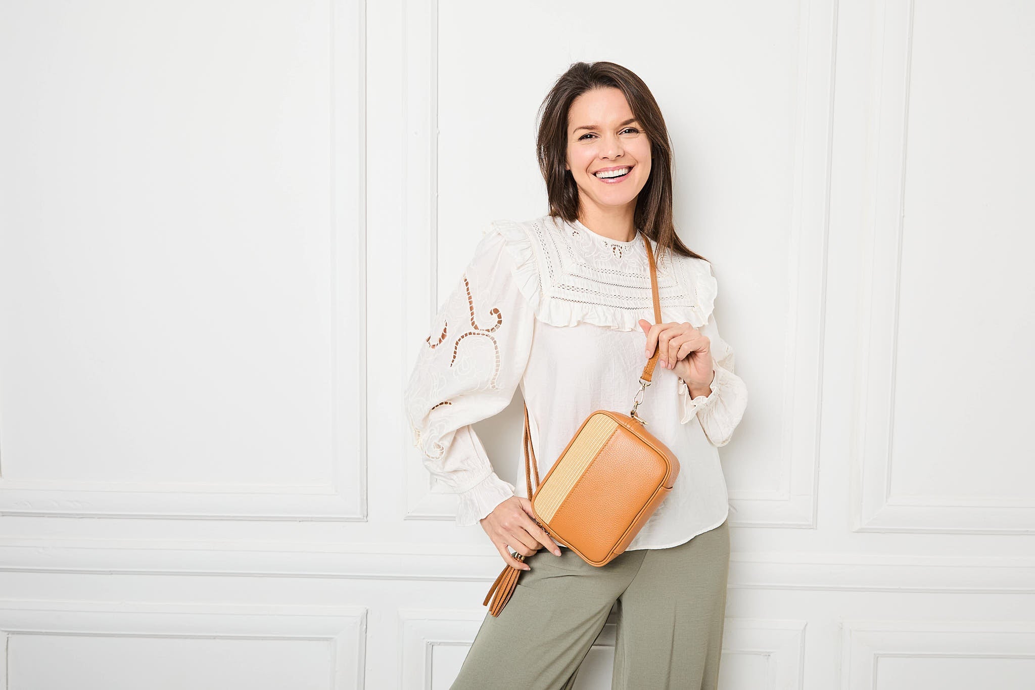Elie Beaumont Raffia Crossbody - Camel