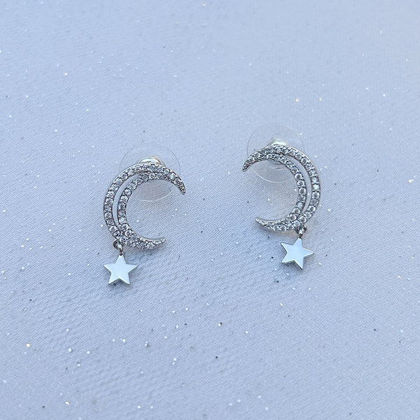 QueenMee Moon Earrings Star Earrings Silver Small Earrings