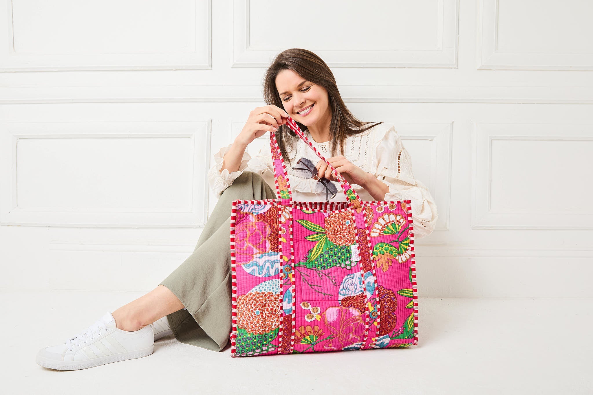 Elie Beaumont Serendipity Cotton Quilted Tote - Tropical Fuchsia