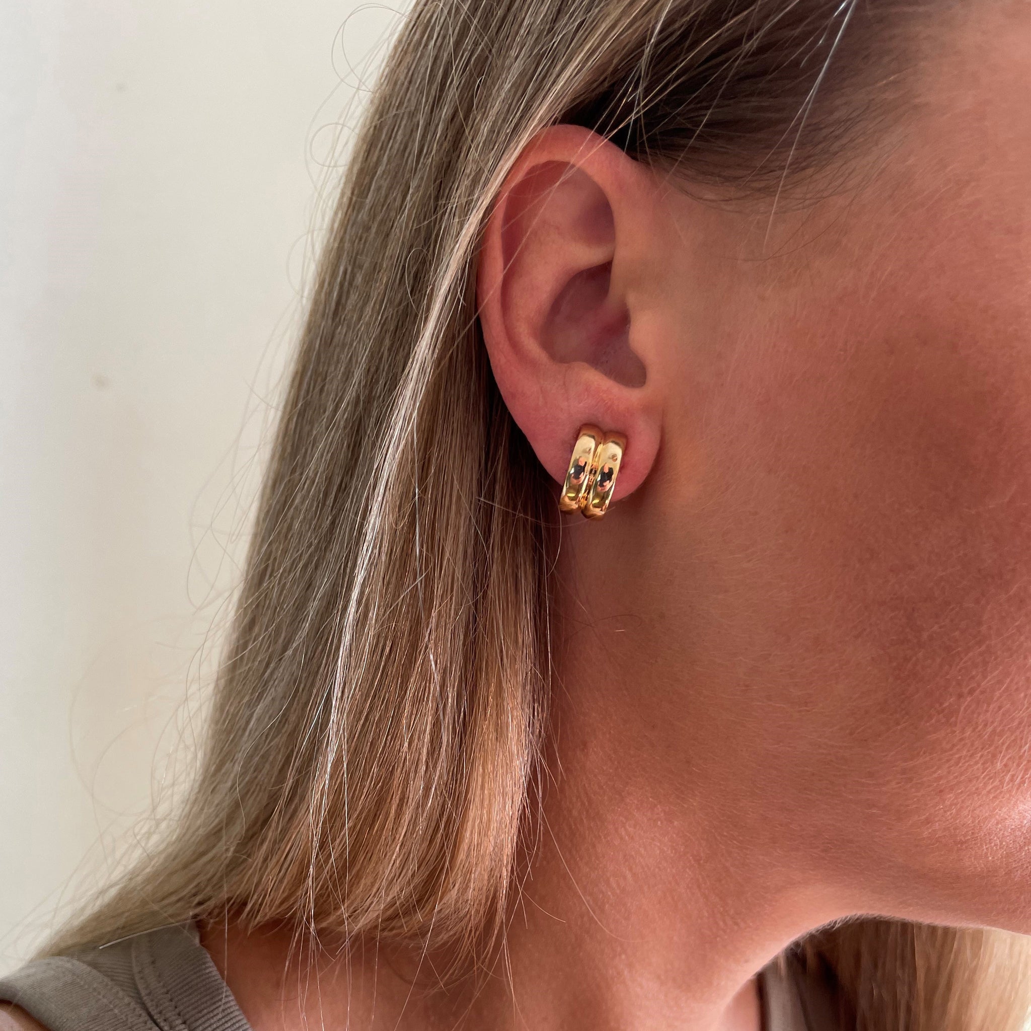 Suzy Polished Gold Clip On Earrings