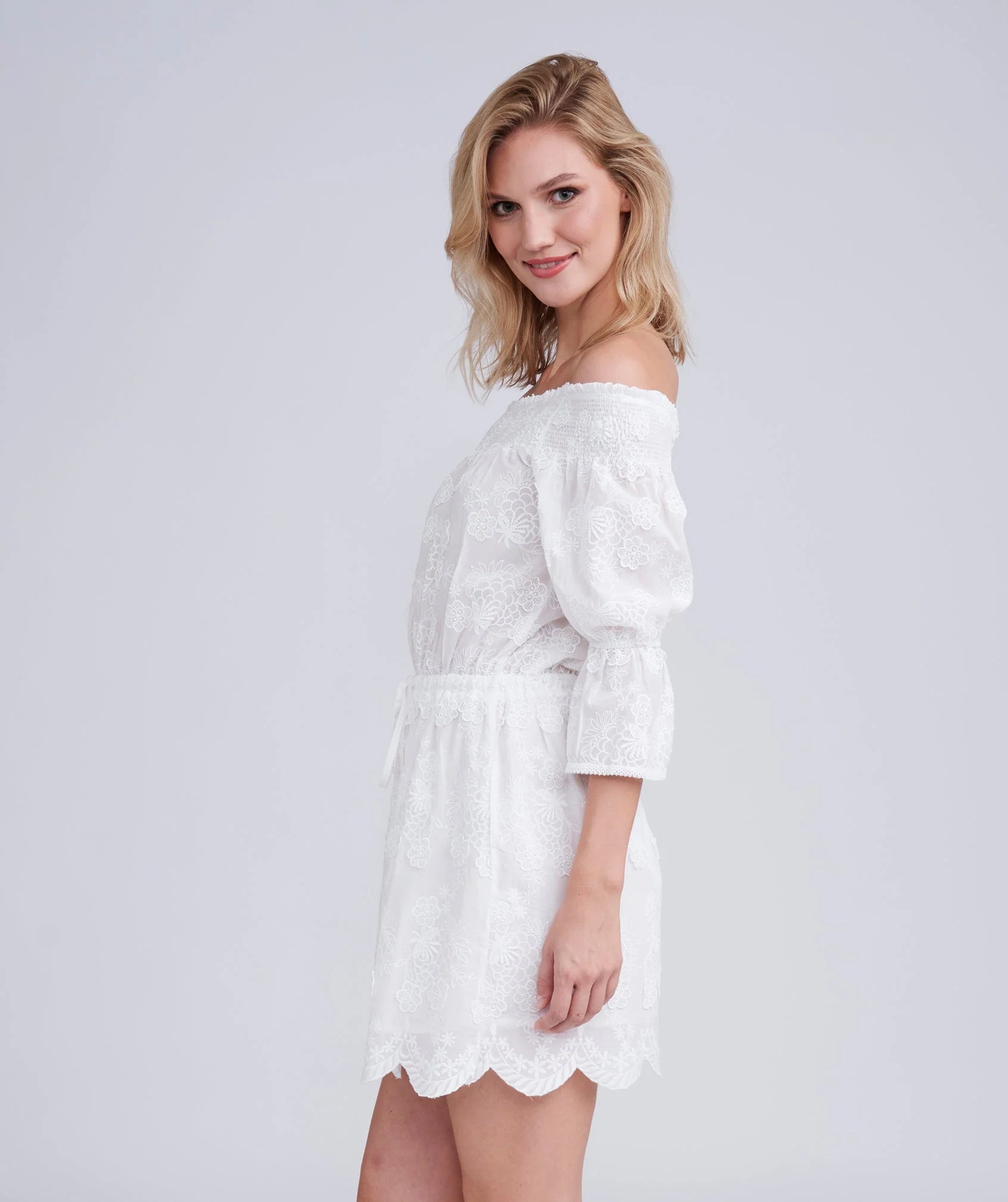 Venezia - Off-Shoulder Beach Dress