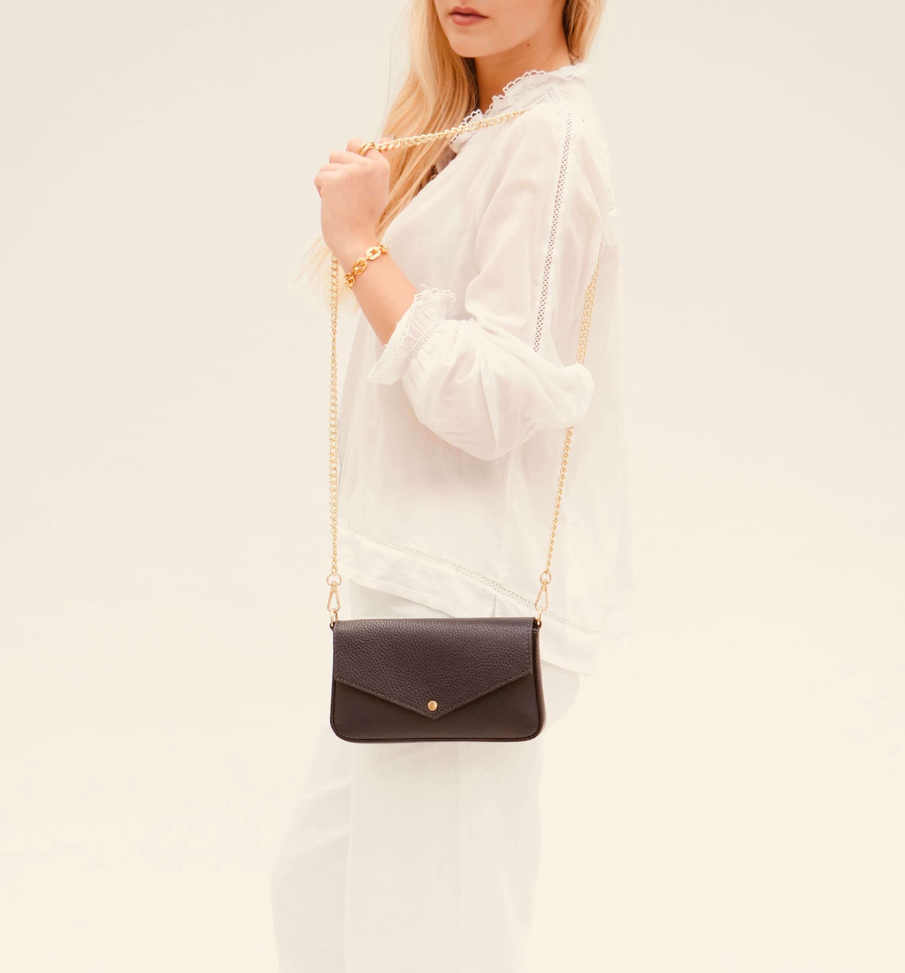 Apatchy London The Munro Leather Shoulder Bag