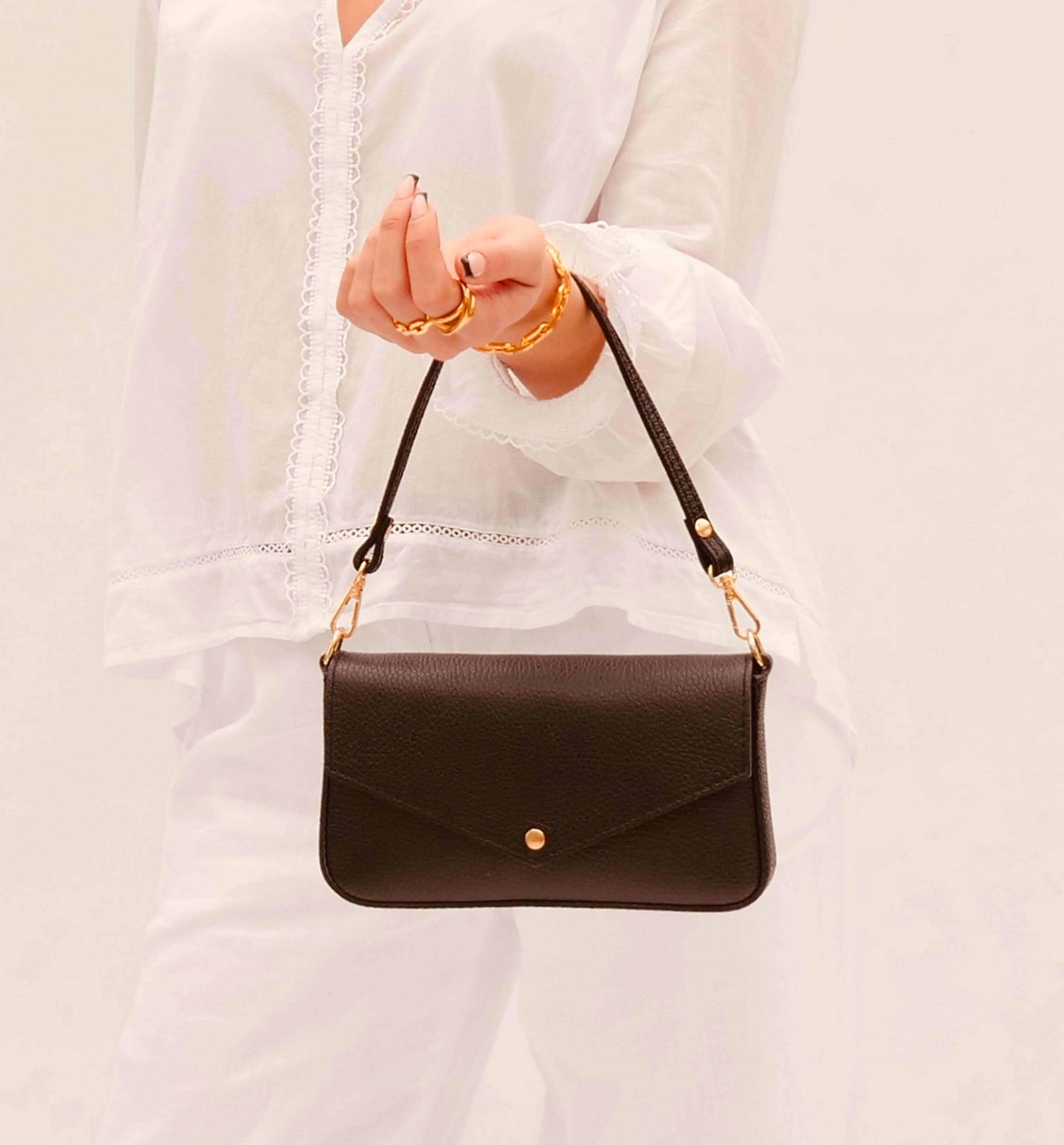 Apatchy London The Munro Leather Shoulder Bag