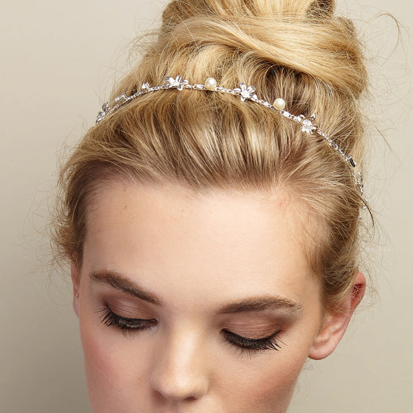 QueenMee Chain Headband with Pearls