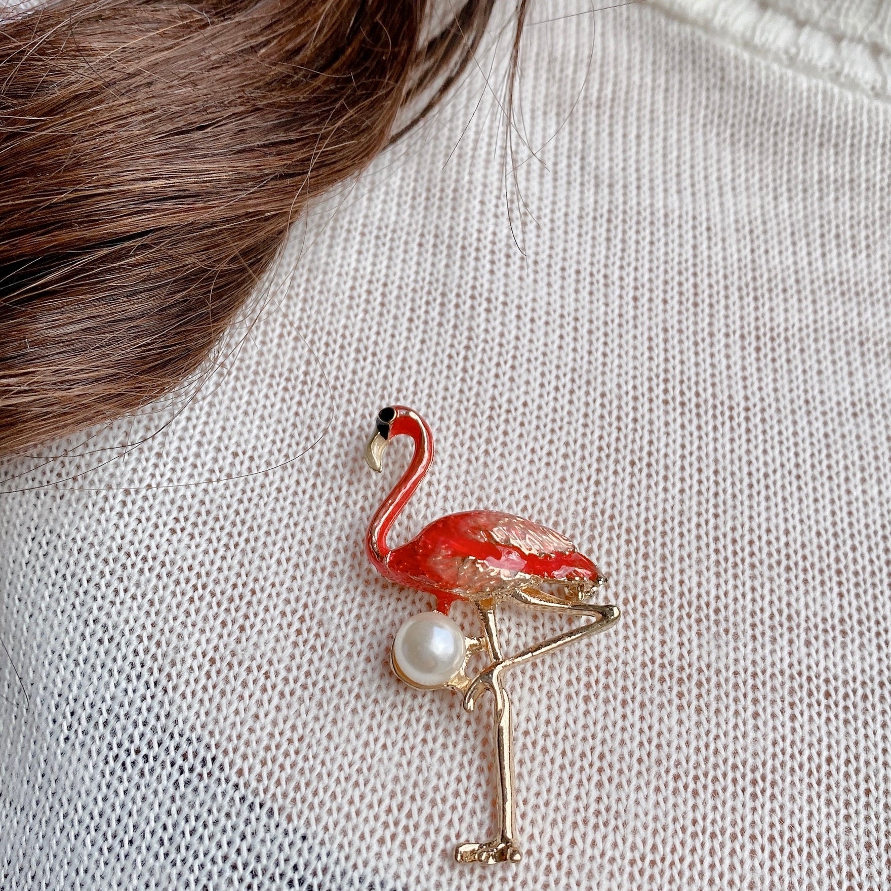 QueenMee Flamingo Brooch in Enamel with Pearl