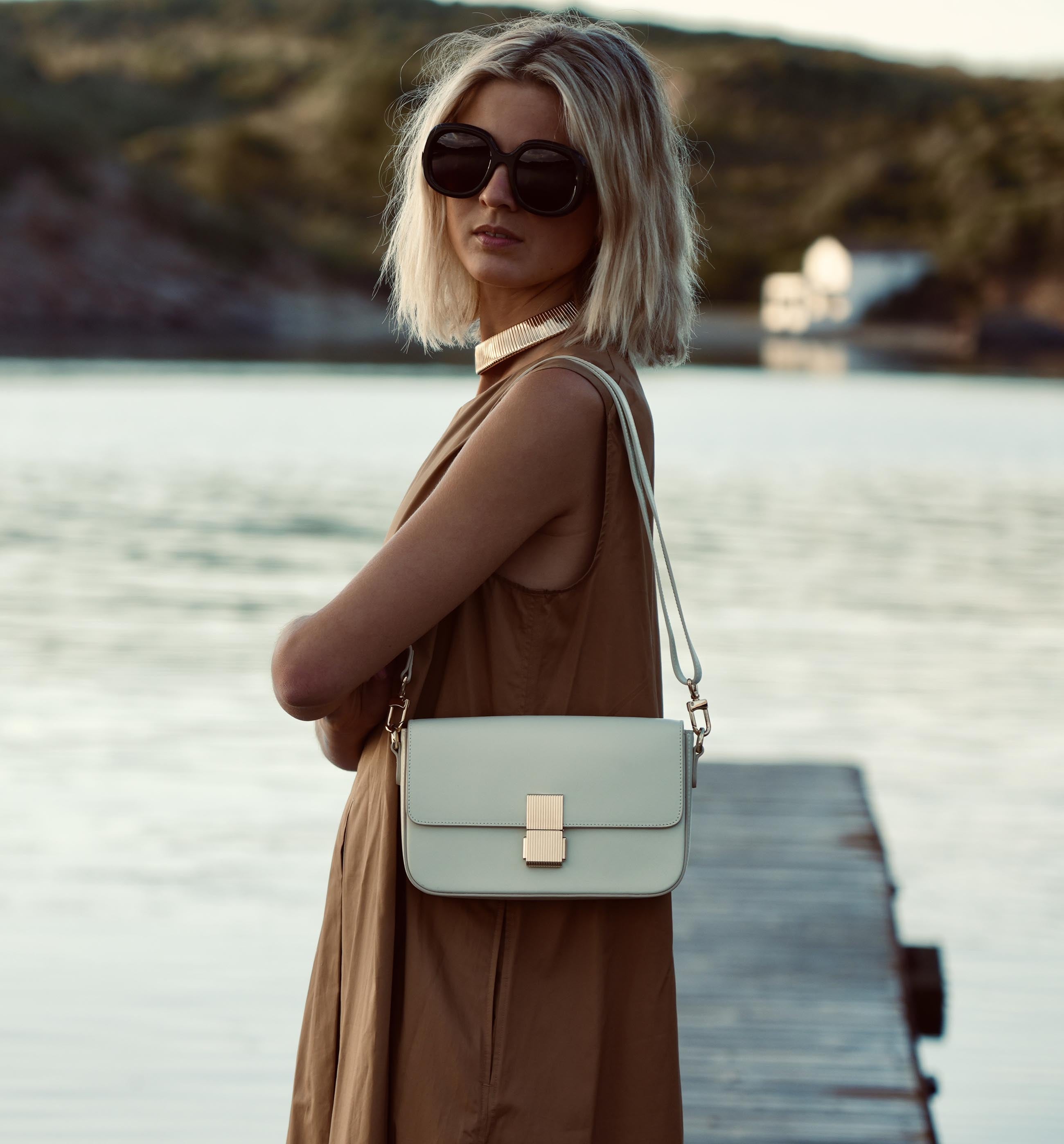 Apatchy London The Flora Buttermilk Leather Bag