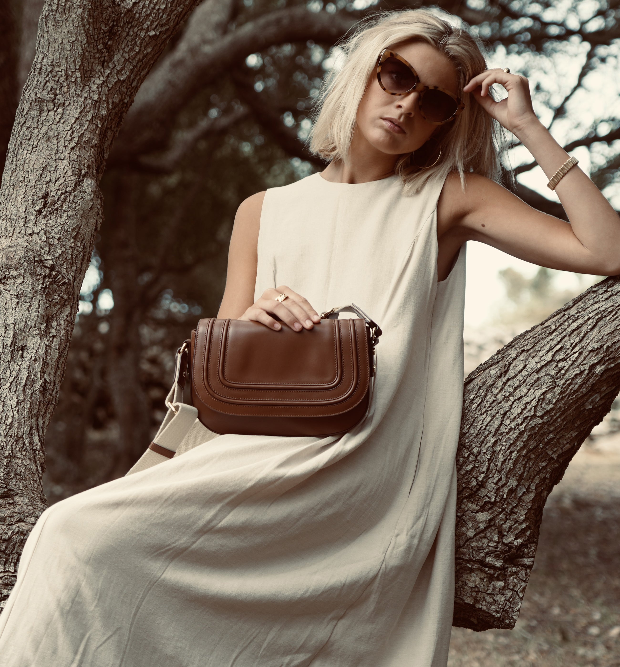 Apatchy London The Mimi Midi Leather Bag