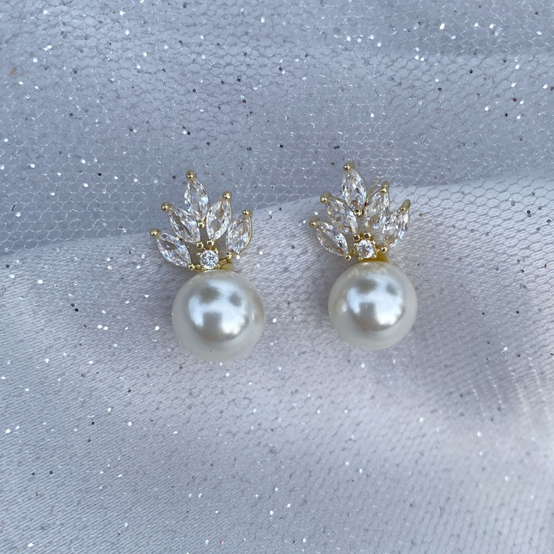 QueenMee Pearl Drop Earrings Small Vintage Inspired in Silver or Gold