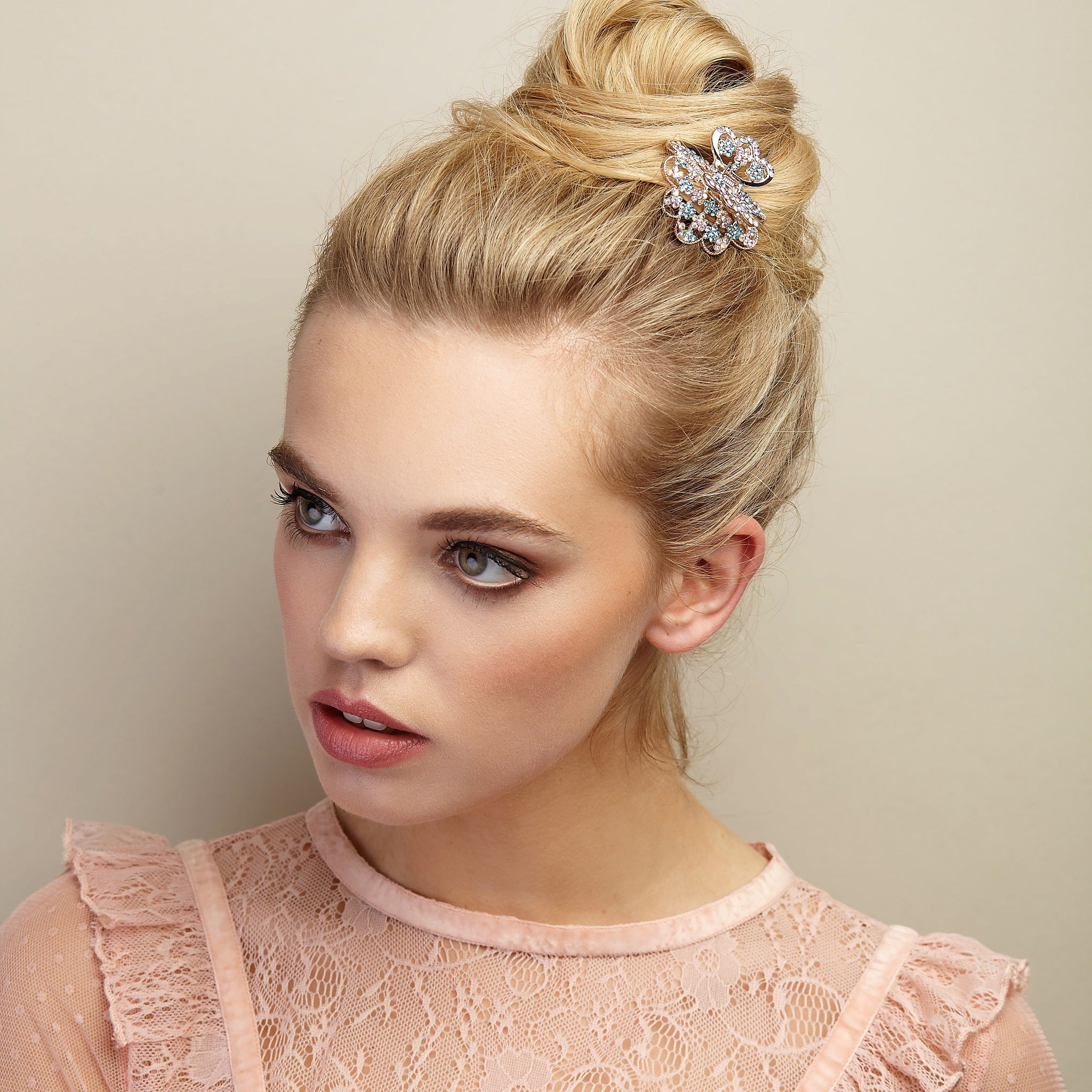 QueenMee Rose Hair Clip Claw