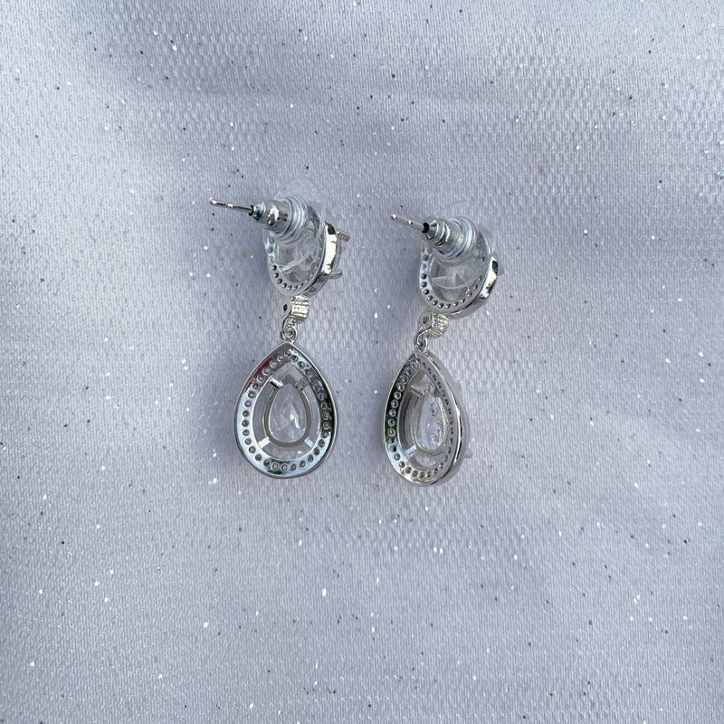 QueenMee Silver Drop Earrings Small Drop Earrings