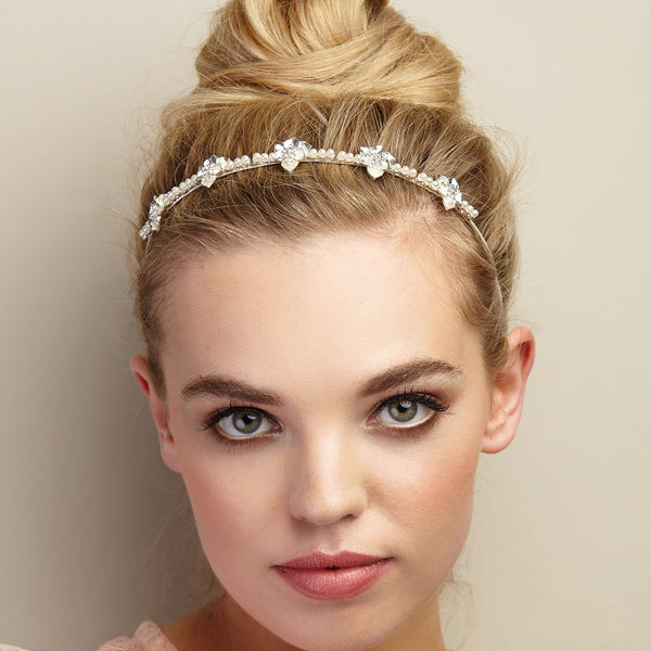 QueenMee Silver Pearl Headband