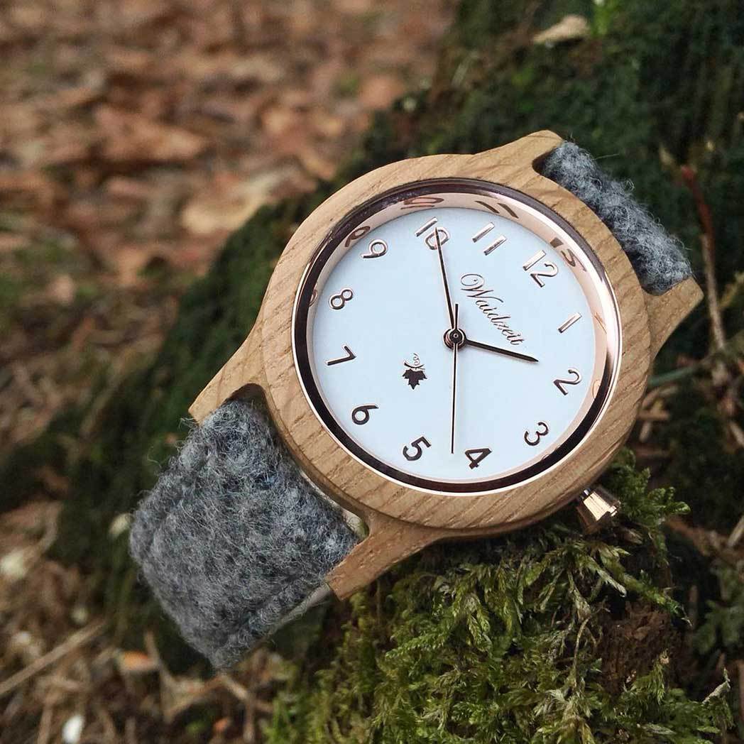 Waidzeit Barrique Alpine Women white with grey Merino wool strap