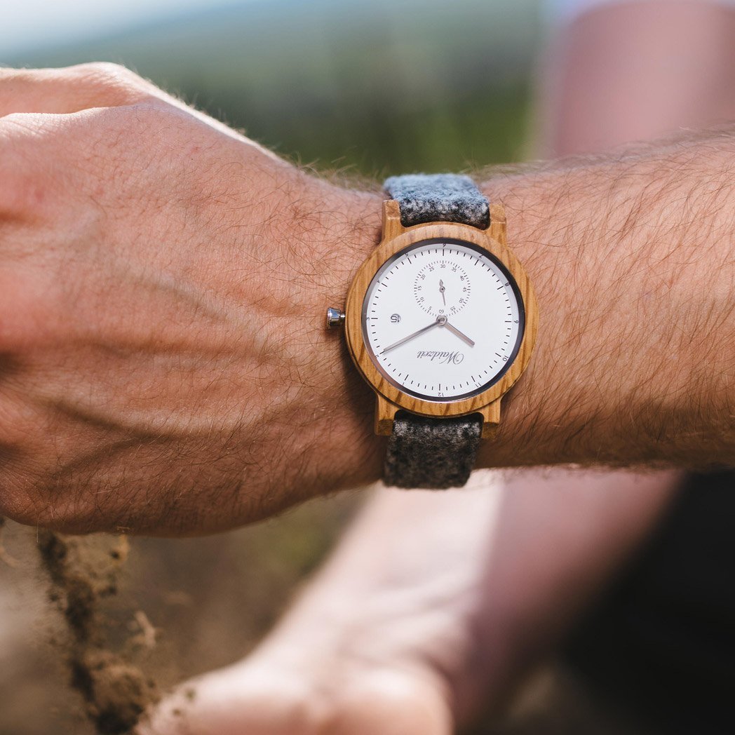 Waidzeit Barrique Alpine Men white with loden strap