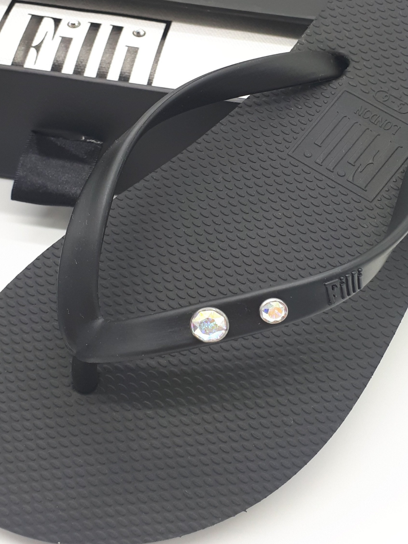 Filli London Aurora Crystal Flip Flops Duo