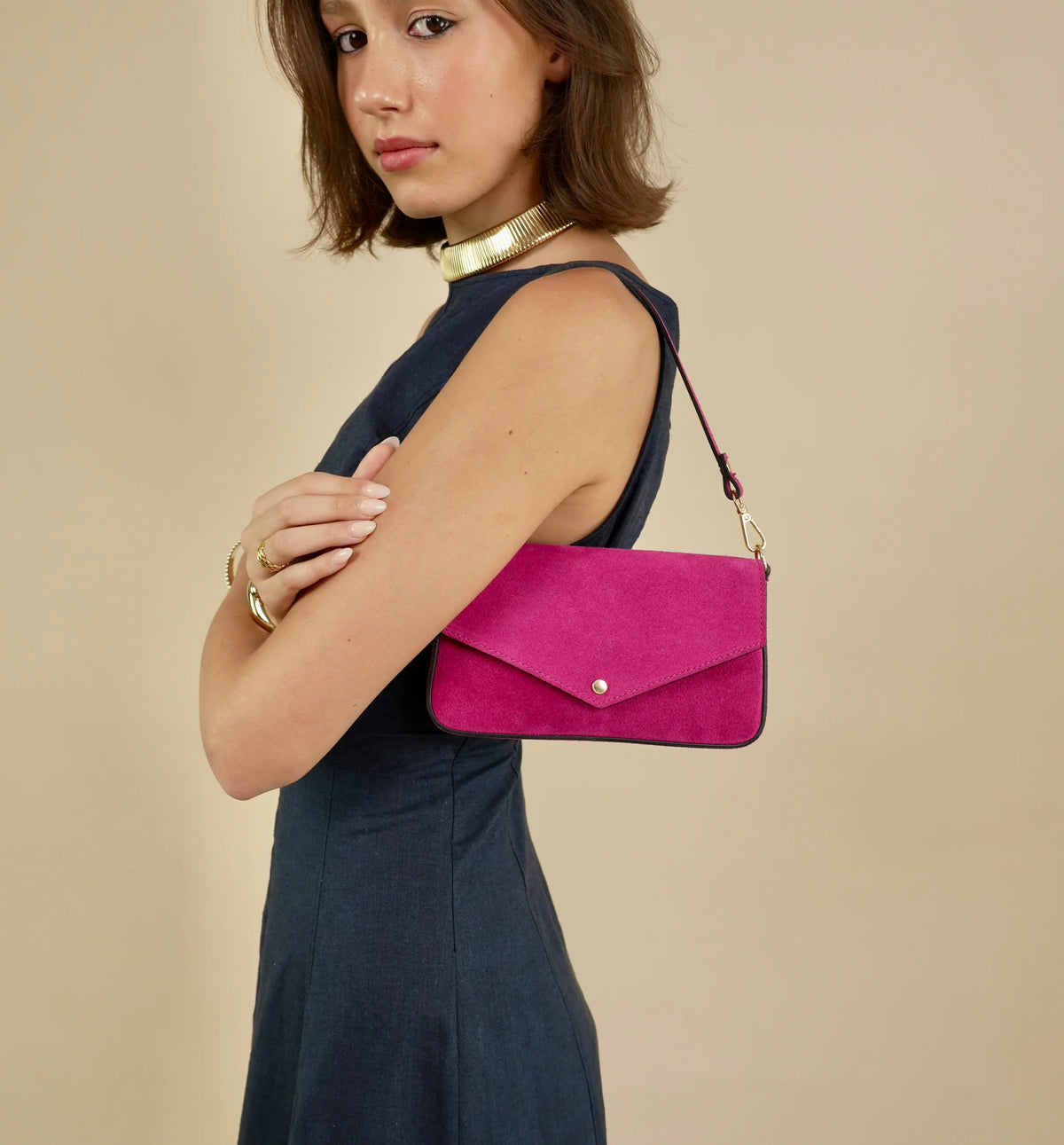 Apatchy London The Munro Suede Shoulder Bag