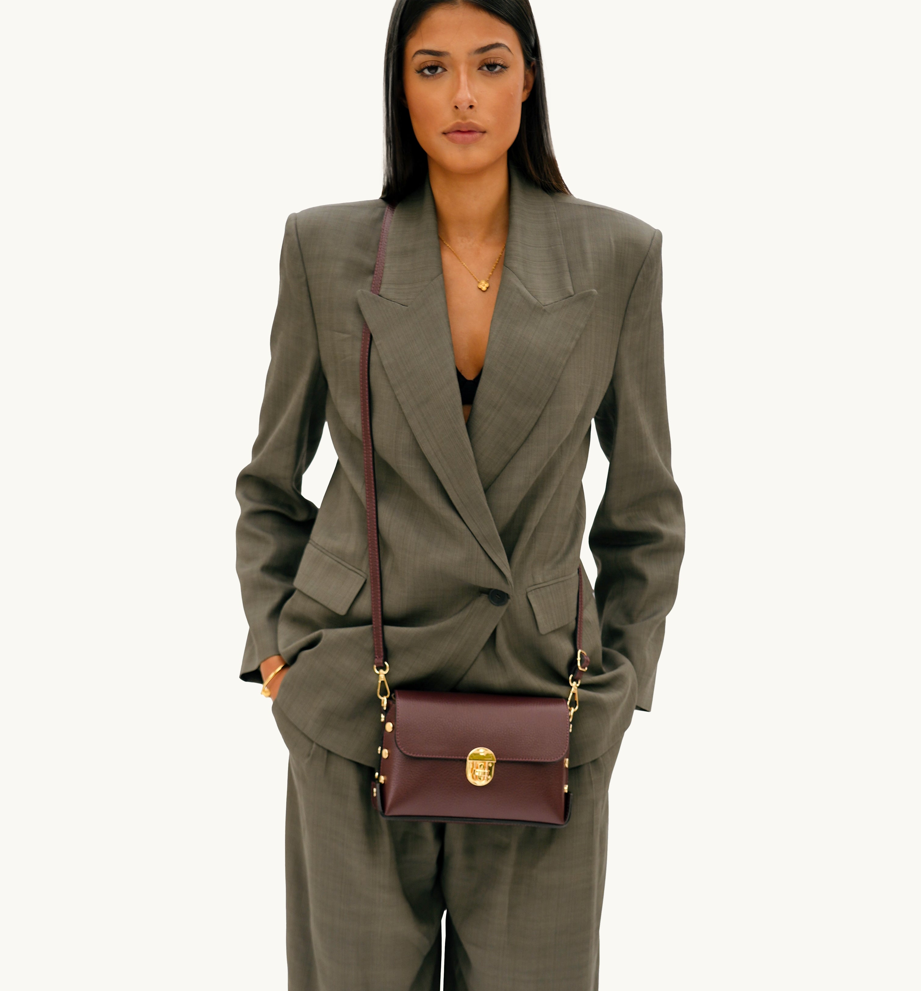 Apatchy London The Bloxsome Burgundy Leather Crossbody Bag With Gold Chain Strap