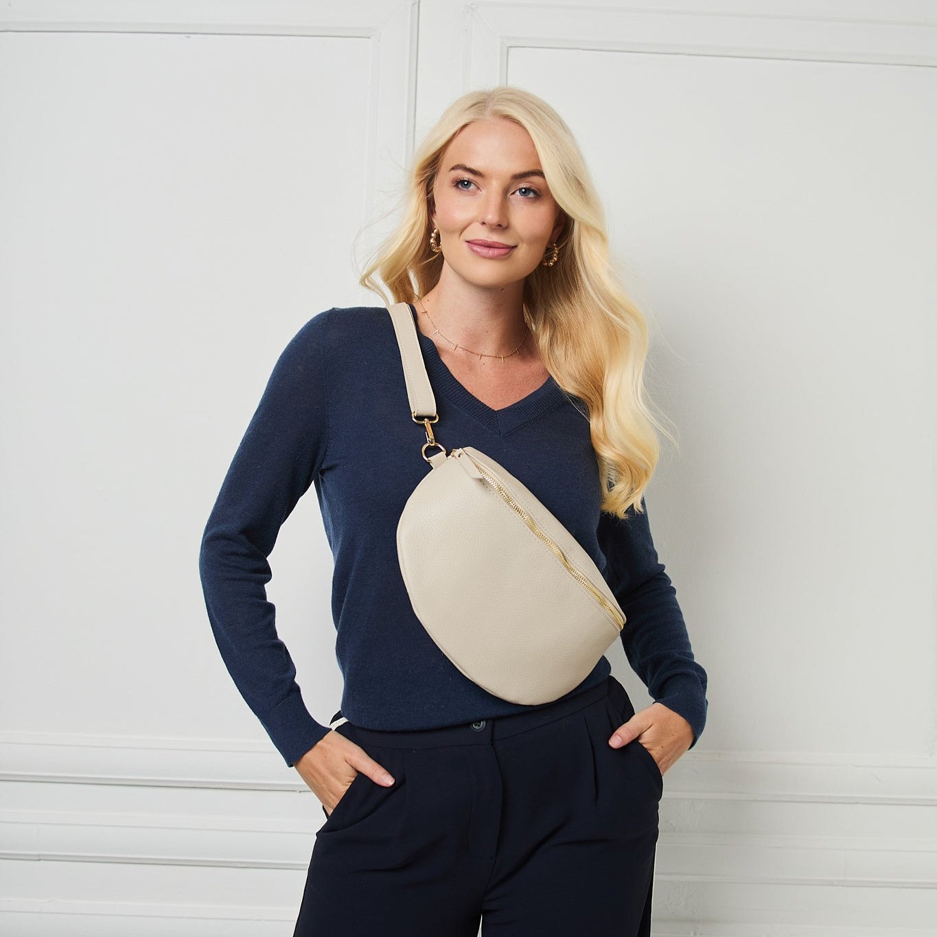 Elie Beaumont Sling Bag - Stone Large