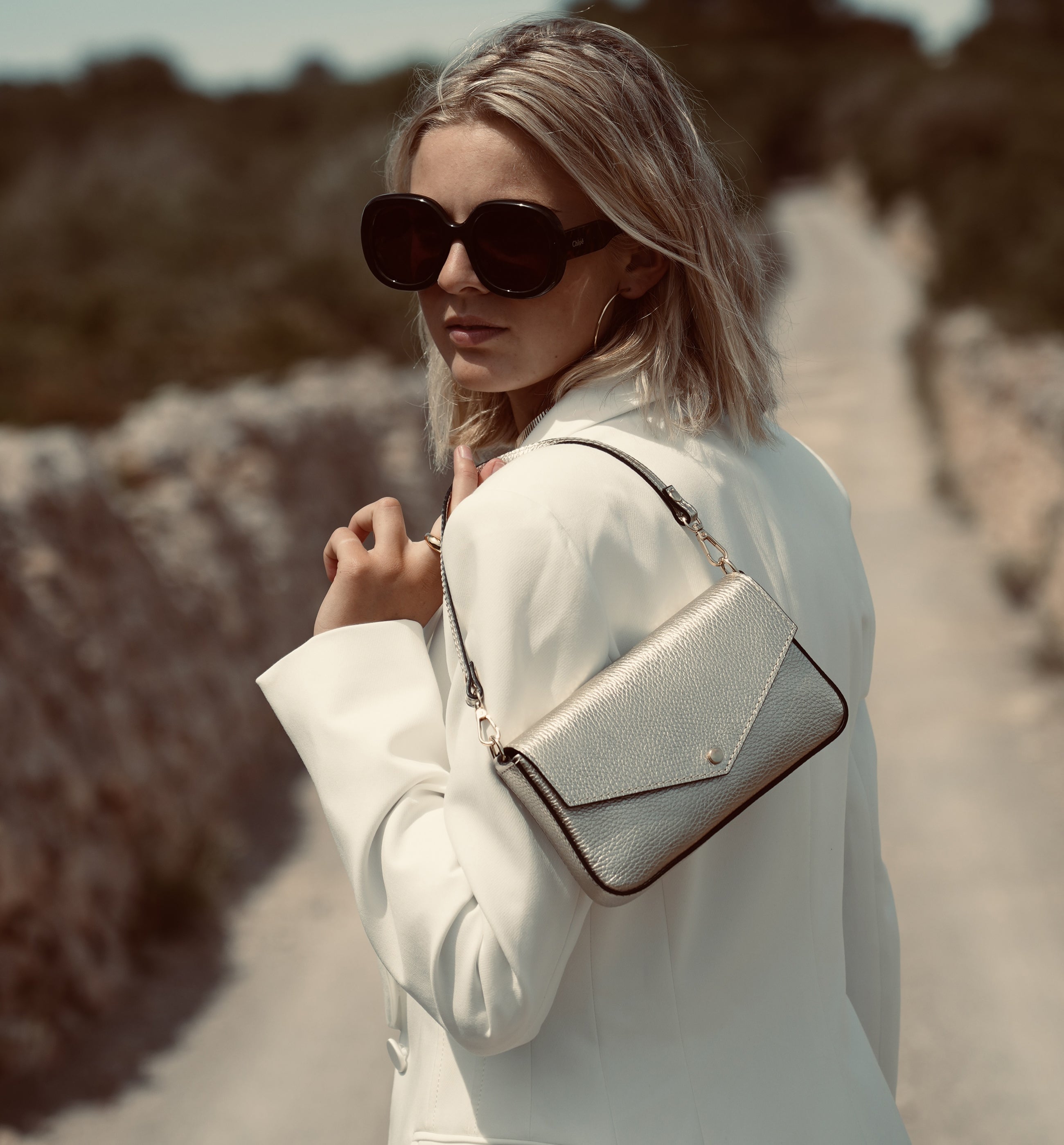 Apatchy London The Munro  Leather Shoulder Bag