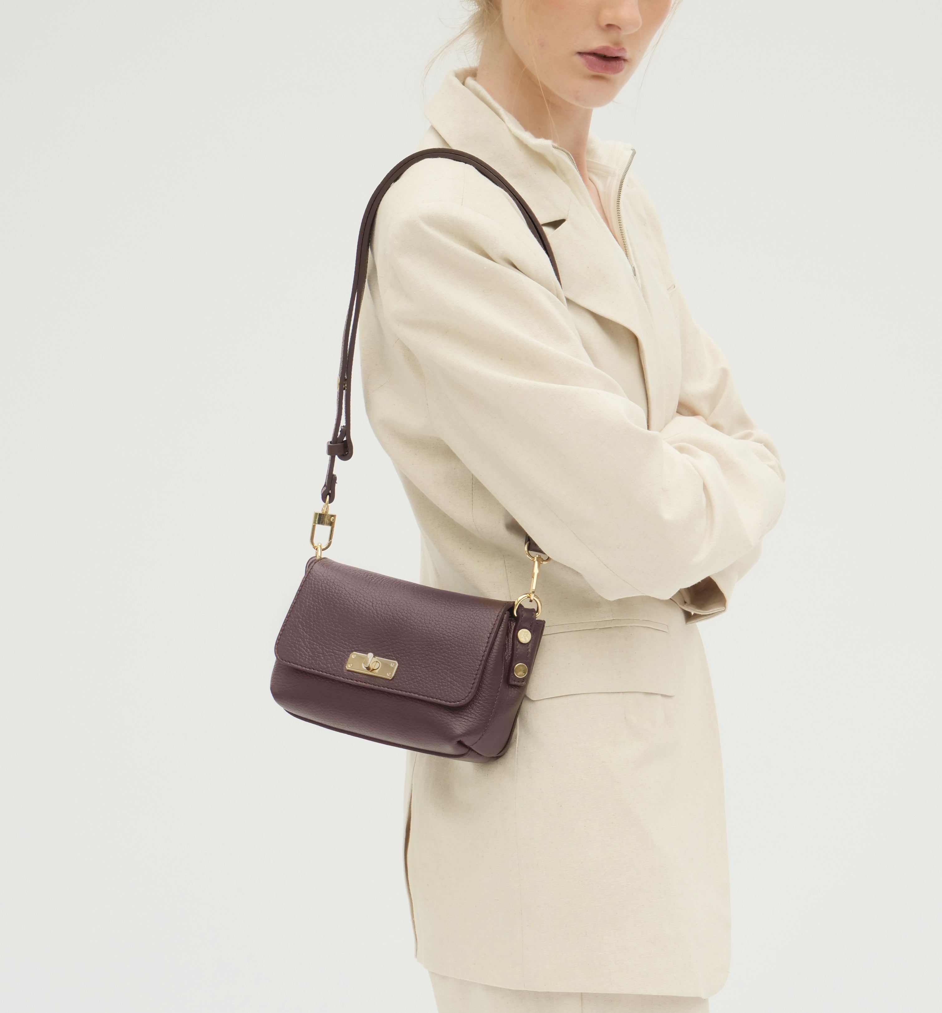 Apatchy London The Maisie Burgundy Leather Bag