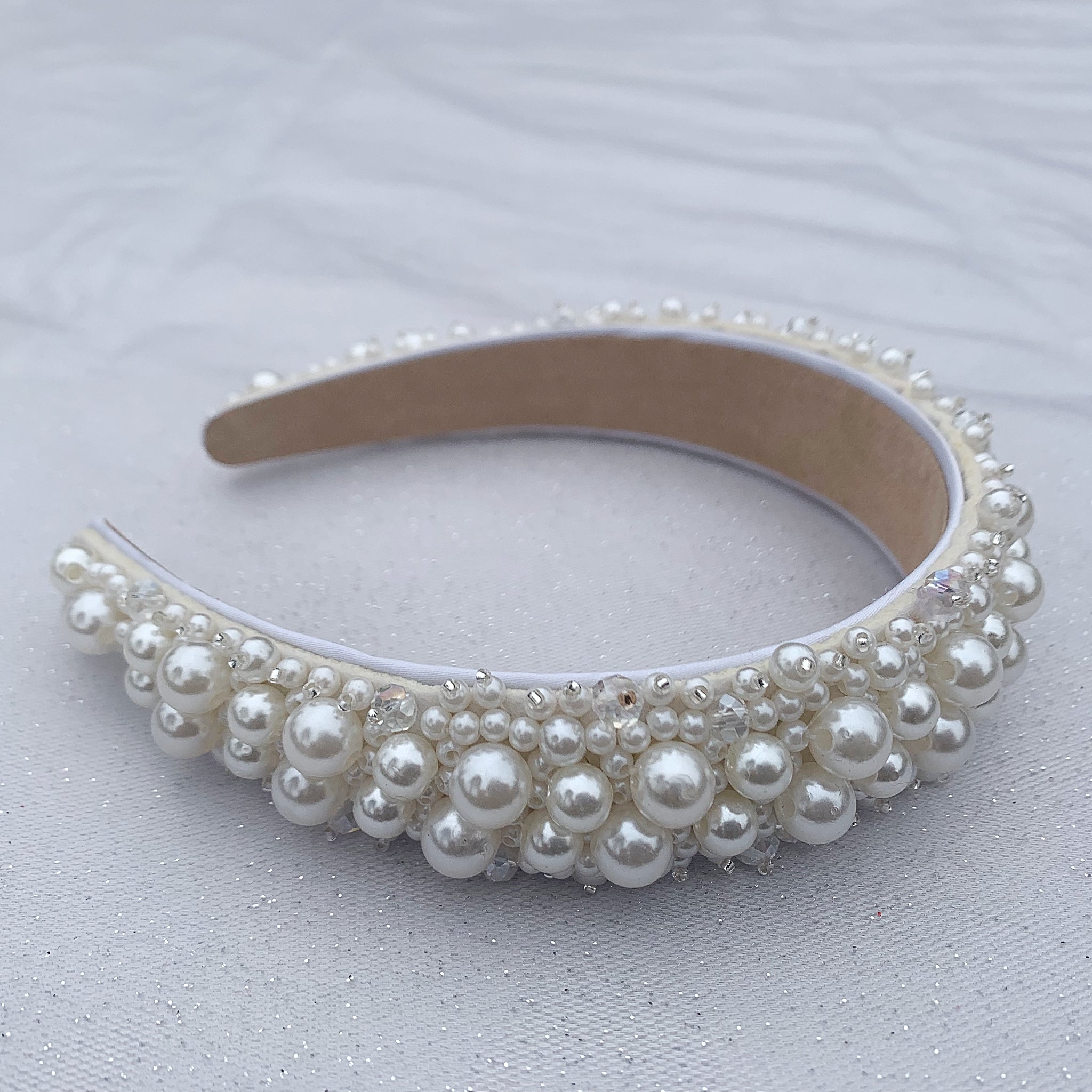 QueenMee Pearl Headband with Crystal