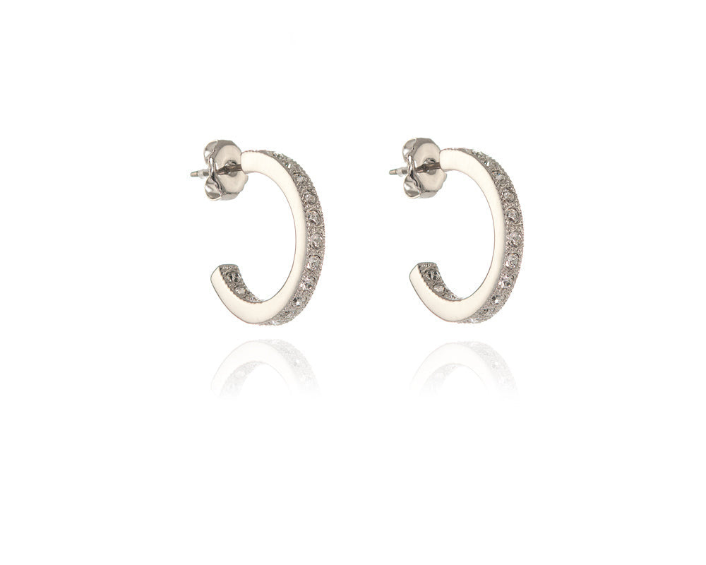 Saga 18mm Silver Hoop Earrings