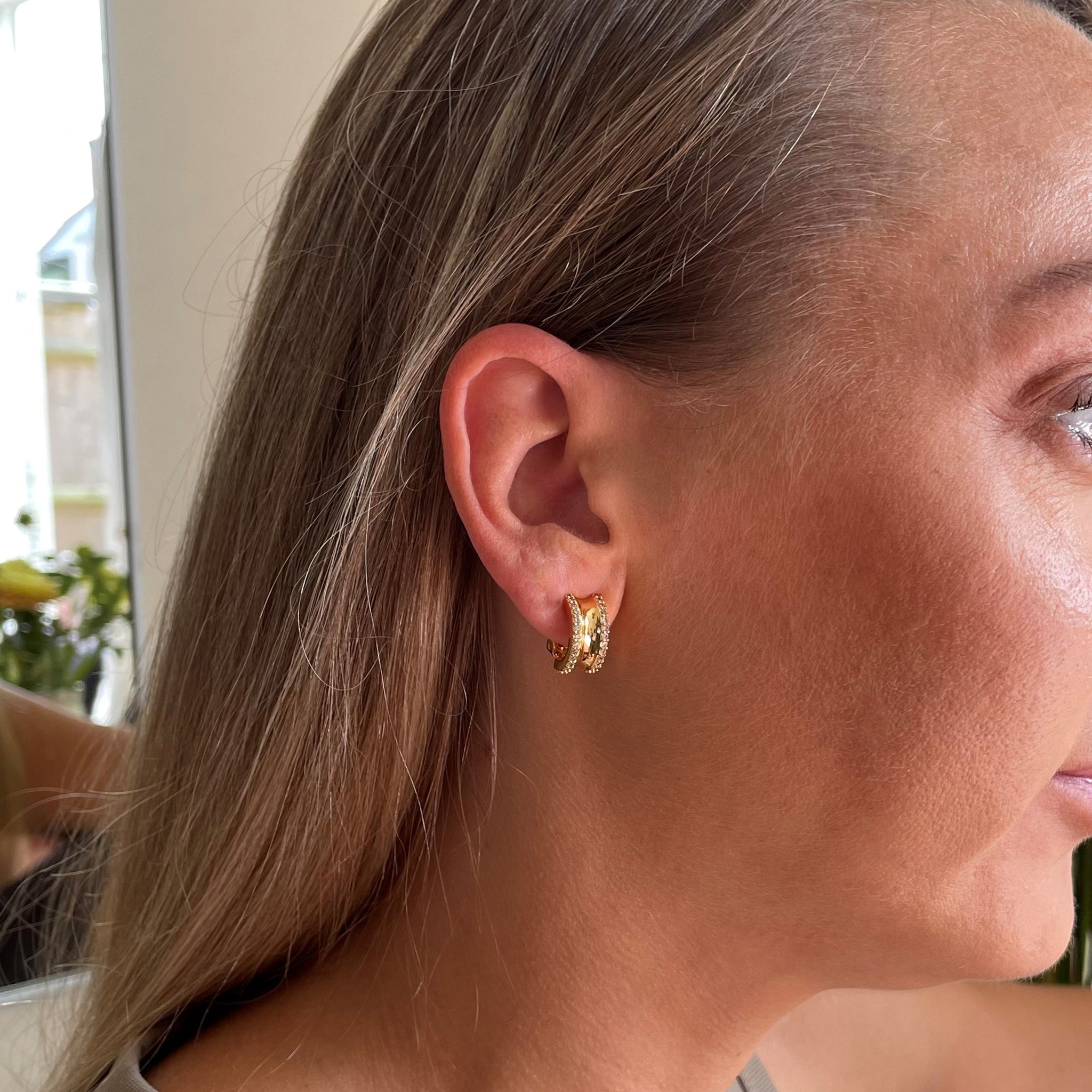 Scoop Gold Clip On Earrings