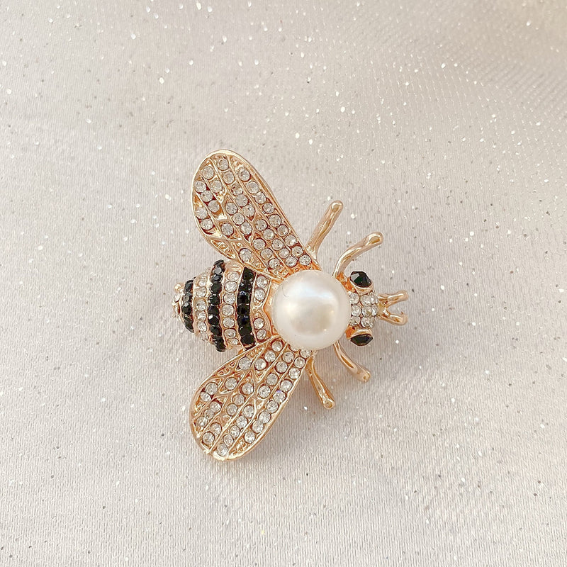 QueenMee Bee Brooch Gold Pearl Pin Crystal