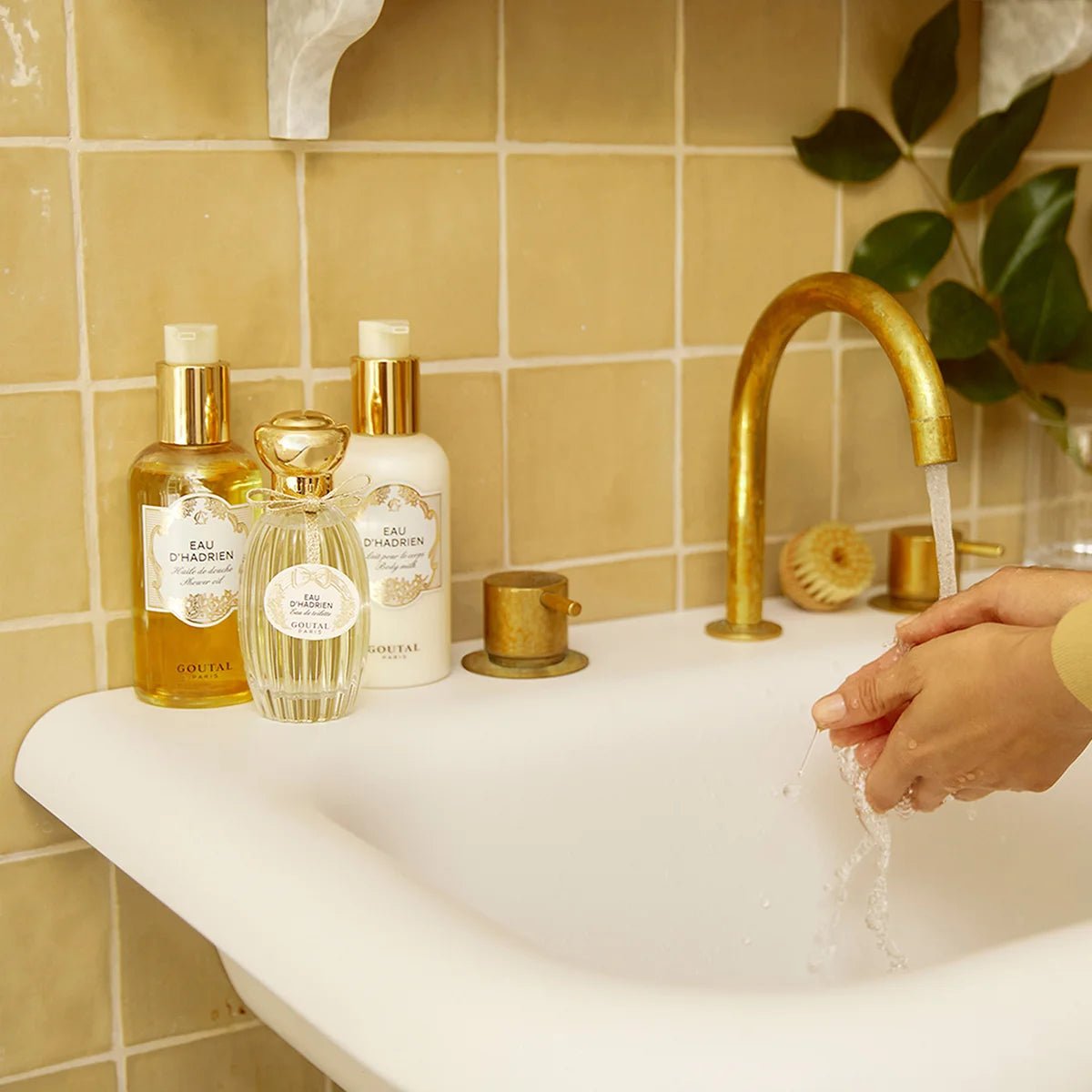 Goutal Eau D'Hadrien Shower Oil 250ml - Fragrance London