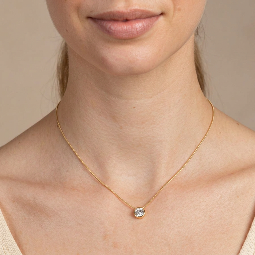 Solitaire Gold Pendant
